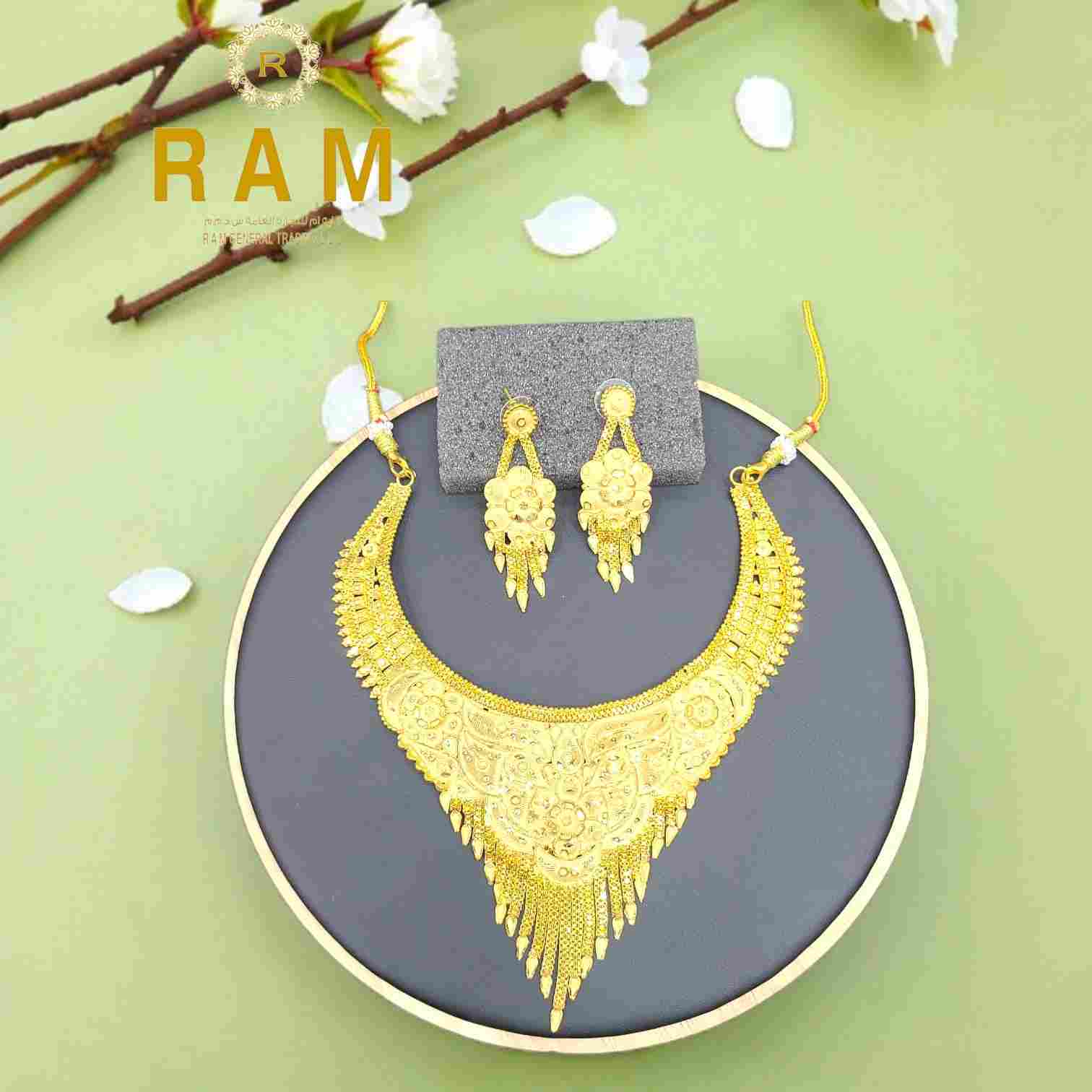 GOLD PLATTED NECKLESS