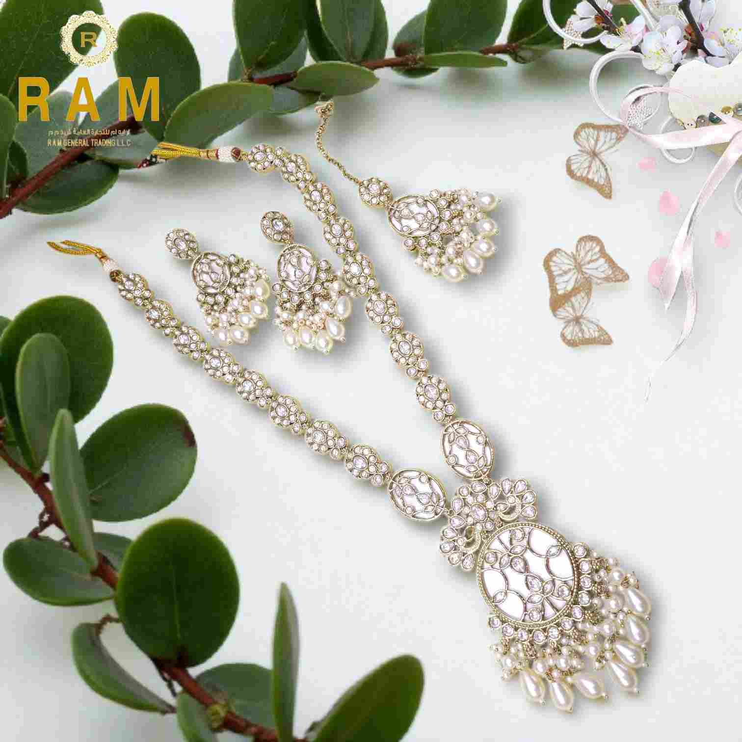 KUDAN  NECKLESS