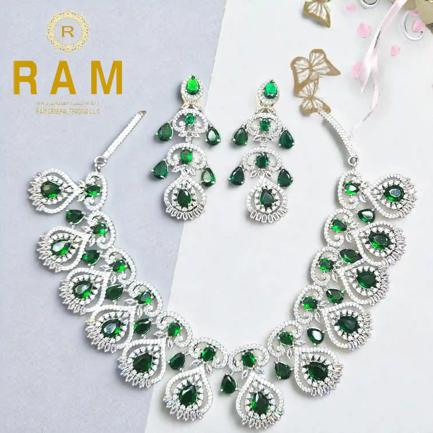 AD NECKLESS
