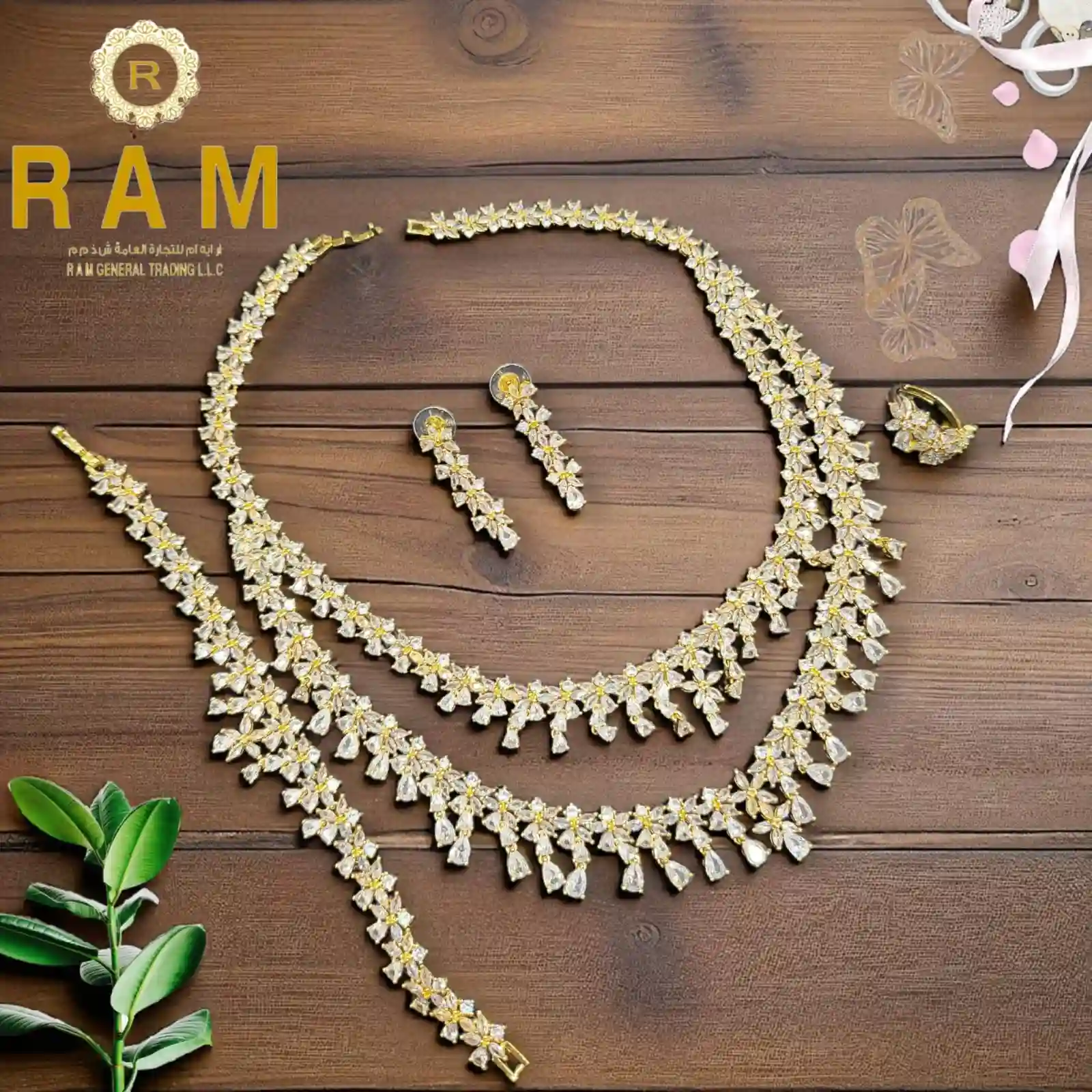 ZIRCON NECKLESS