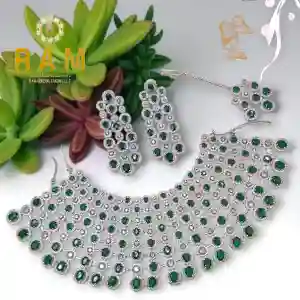 AD NECKLESS
